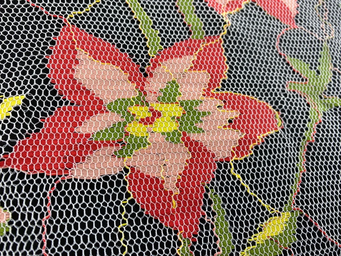 Beyaz Naylon Polyester Yerli Dantel Kumaş - 150 cm